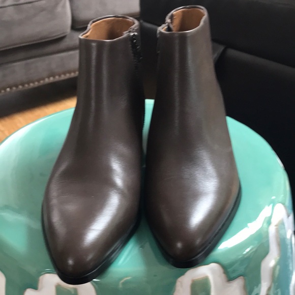 Brand New, Never Worn Coach Brown Leather Booties! - Picture 2 of 8